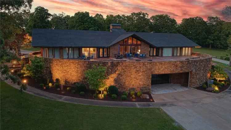 Single-family house For Sale in 5335, Callahan Mountain Road, Springdale, Arkansas