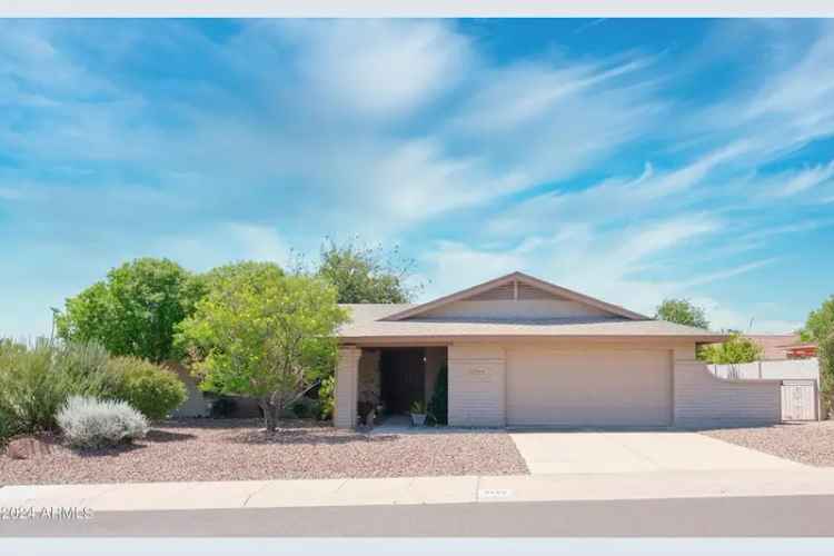 Single-family house For Sale in Scottsdale, Arizona