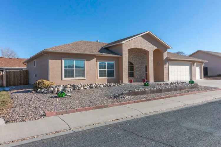 Single-family house For Sale in 192, 28 1/2 Road, Grand Junction, Colorado