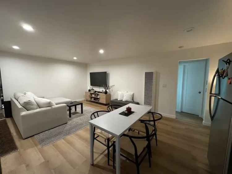 Remodeled 1-Bedroom Apartment near Belmont Heights Beach