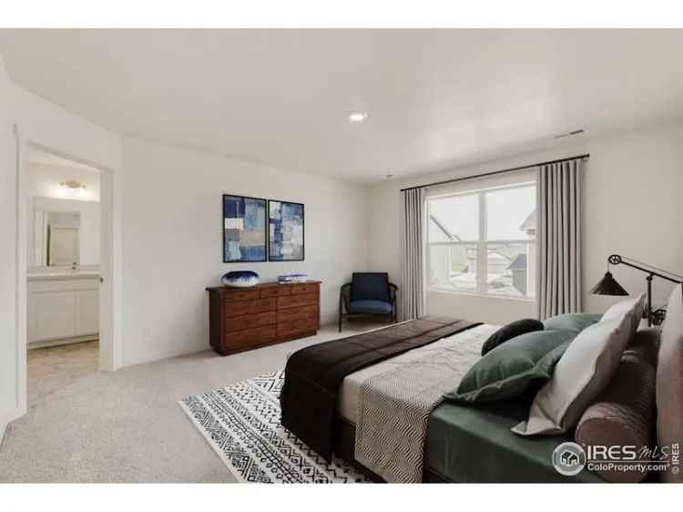 Single-family house For Sale in Greeley, Colorado