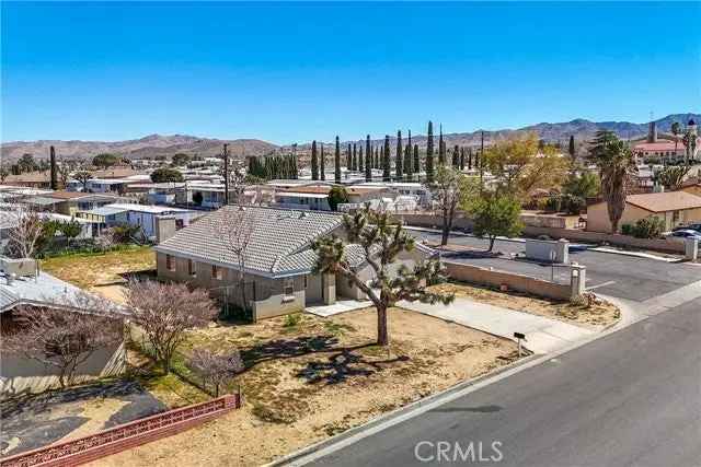 Single-family house For Sale in Yucca Valley, California