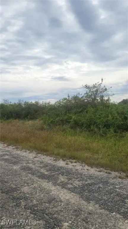 Land For Sale in River Hall, Florida