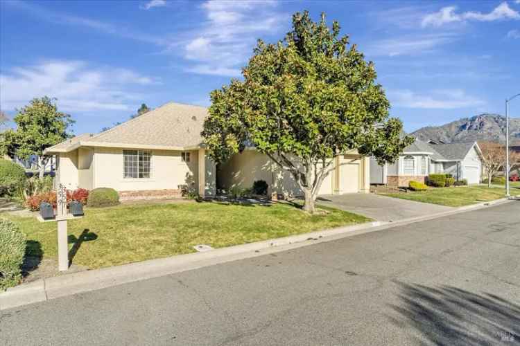 Single-family house For Sale in 357, Singing Brook Circle, Santa Rosa, California