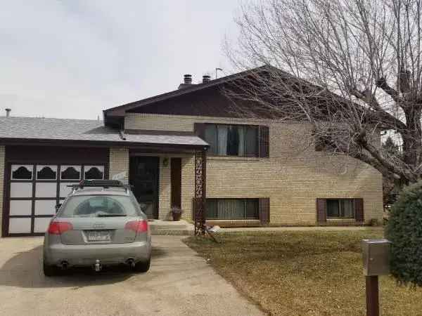 4bd 3ba House for Rent - Large Yard - On-Site Maintenance