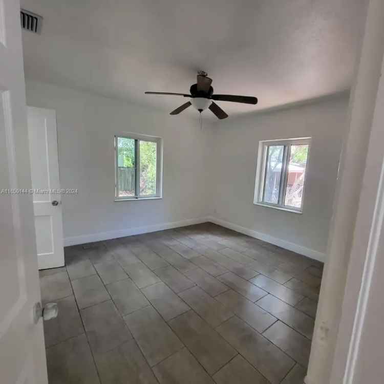 Multi-family house For Sale in 7710, Northeast 1st Court, Miami, Florida