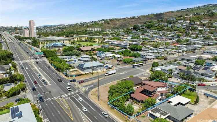 Single-family house For Sale in 4509, Aliikoa Street, Honolulu, Hawaii