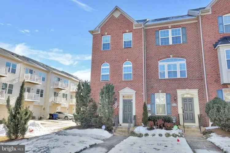 House For Sale in 3725, Commodore Joshua Barney Drive Northeast, Washington, District of Columbia