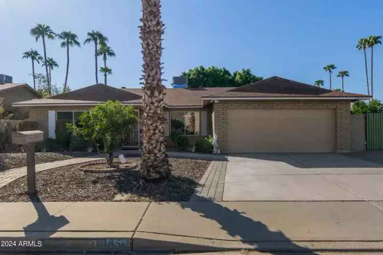 Single-family house For Sale in 10650, North 49th Avenue, Glendale, Arizona