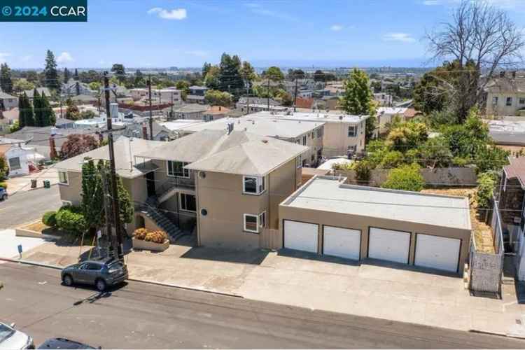 Multi-family house For Sale in Oakland, California