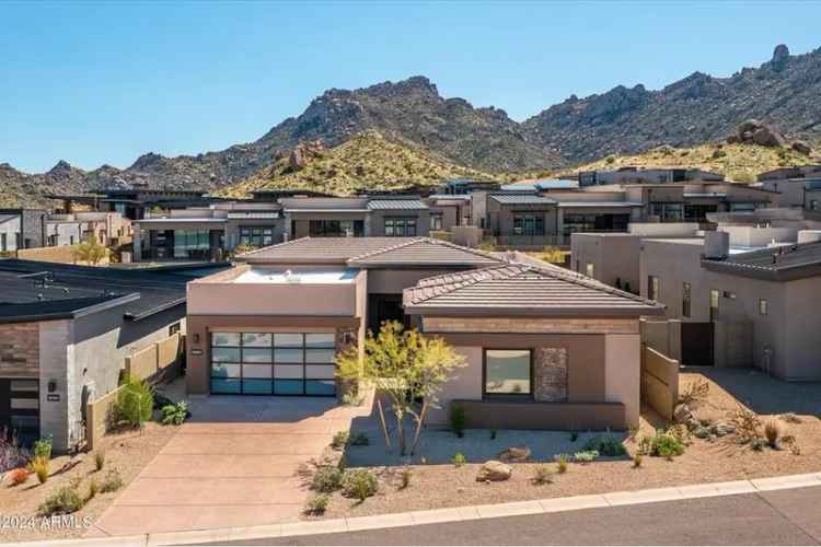 Single-family house For Sale in Scottsdale, Arizona