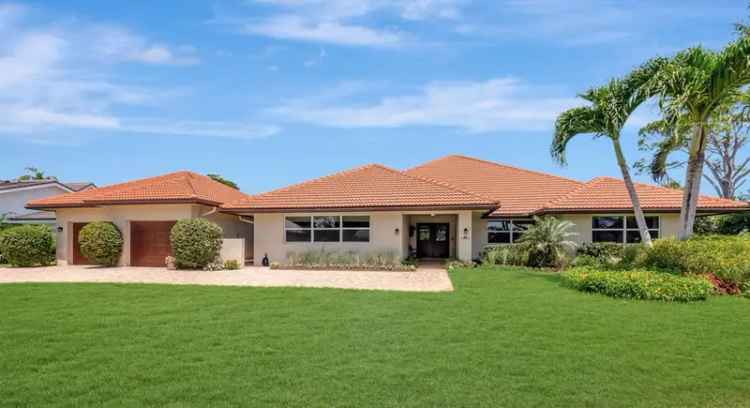 Single-family house For Sale in Delray Beach, Florida