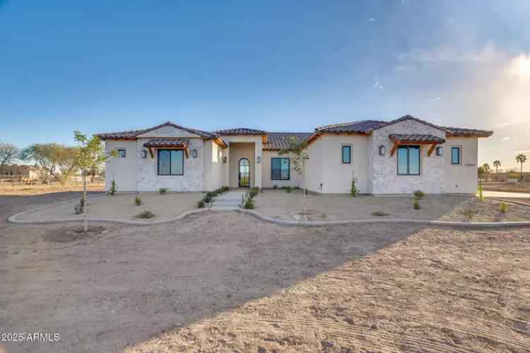 Single-family house For Sale in Buckeye, Arizona