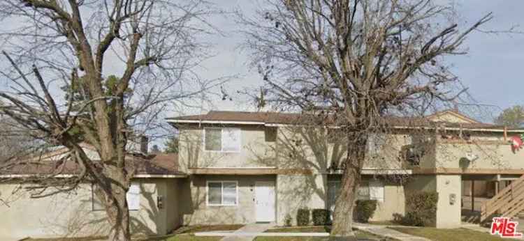 Multi-family house For Sale in 912, Valhalla Drive, Bakersfield, California