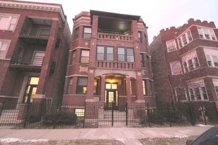 Multi-family house For Sale in 1530-1532, East 65th Place, Chicago, Illinois