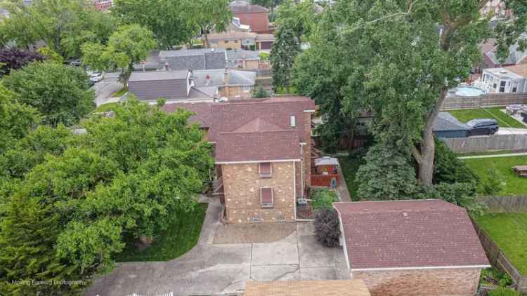 Single-family house For Sale in 3516, North Oconto Avenue, Chicago, Illinois