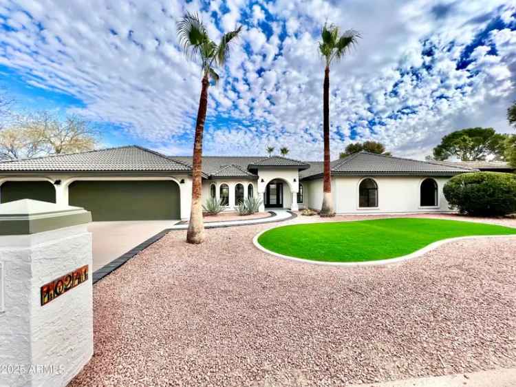 Single-family house For Sale in 10241, North Nicklaus Drive, Fountain Hills, Arizona