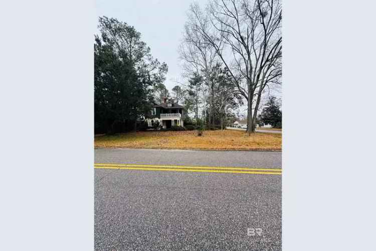 Single-family house For Sale in 309, East 1st Street, Bay Minette, Alabama