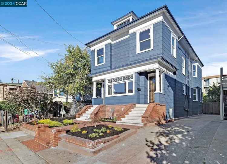 Single-family house For Sale in 5308, Shattuck Avenue, Oakland, California