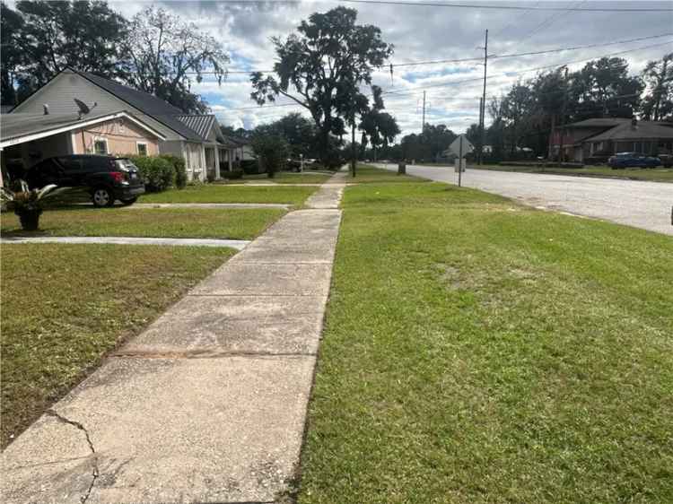 Single-family house For Sale in 3016, Albany Street, Brunswick, Georgia