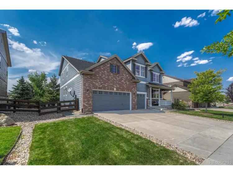 Single-family house For Sale in 12135, South Meander Way, Parker, Colorado