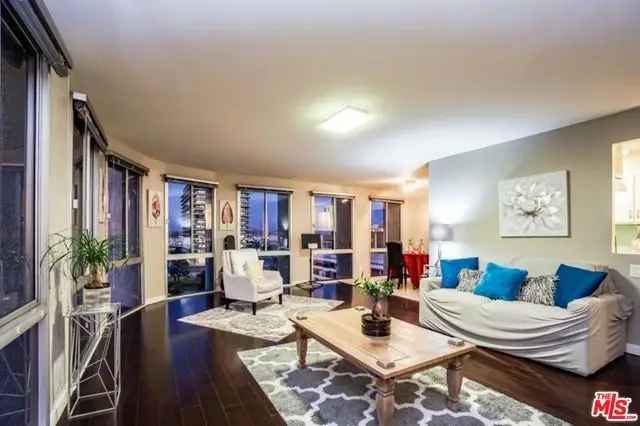 Condo For Sale in 800, West 1st Street, Los Angeles, California