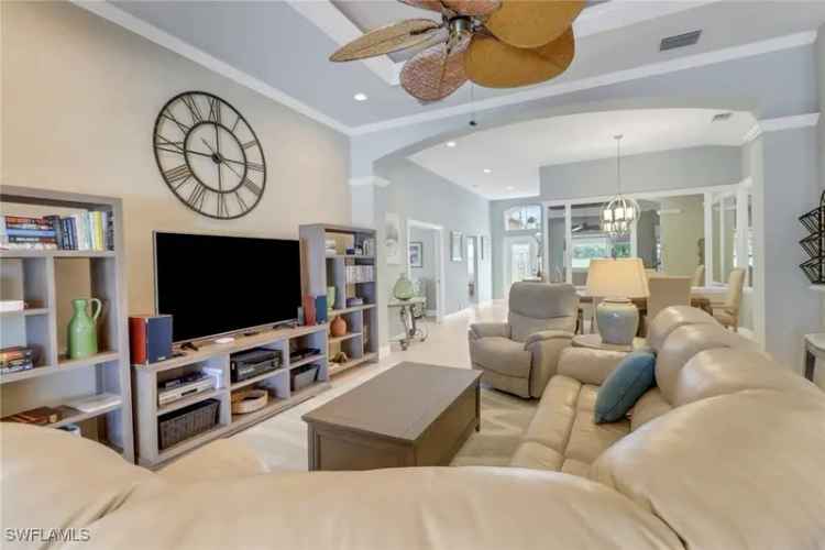 Single-family house For Sale in 14113, Tivoli Terrace, Bonita Springs, Florida