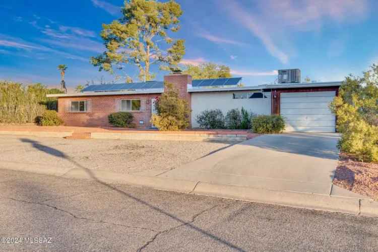 Single-family house For Sale in 7061, East Edgemont Street, Tucson, Arizona