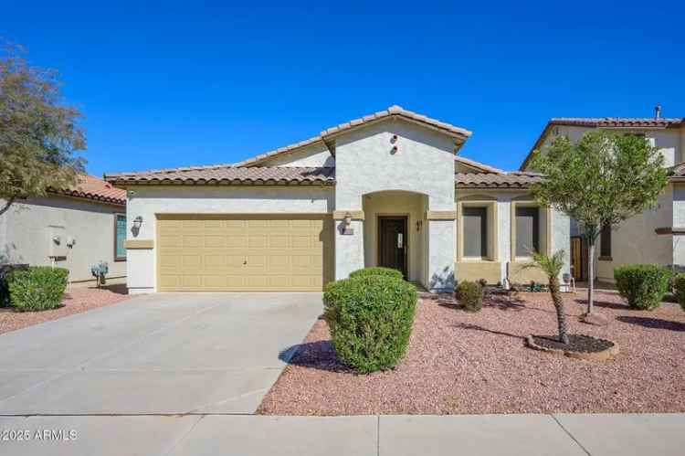 Single-family house For Sale in 45370, West Gavilan Drive, Maricopa, Arizona