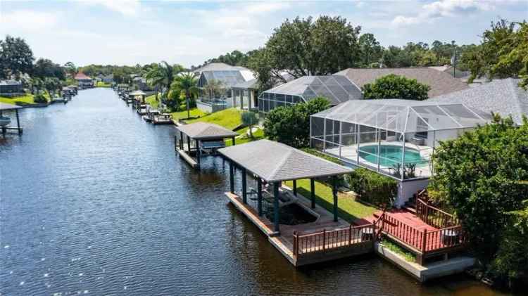 Single-family house For Sale in Palm Coast, Florida