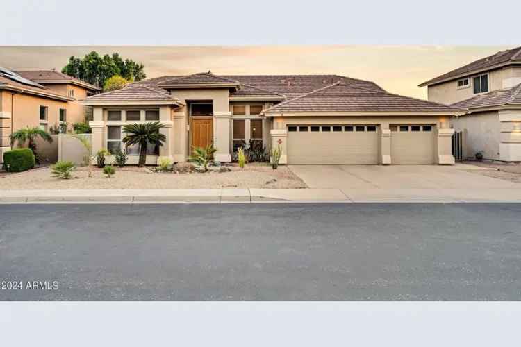 Single-family house For Sale in 6529, West Via Montoya Drive, Glendale, Arizona