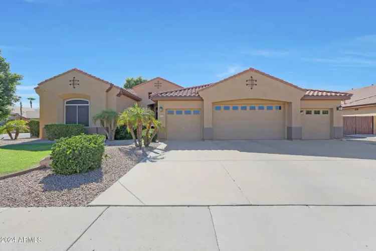 Single-family house For Sale in 22112, North 79th Avenue, Peoria, Arizona