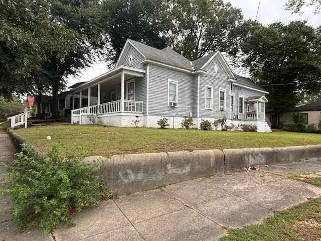 Multi-family house For Sale in 2700, 10th Avenue, Columbus, Georgia