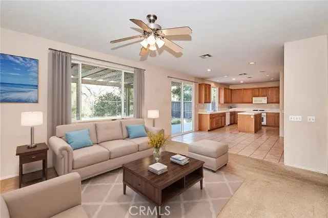 Single-family house For Sale in 32518, Sprucewood Way, Lake Elsinore, California