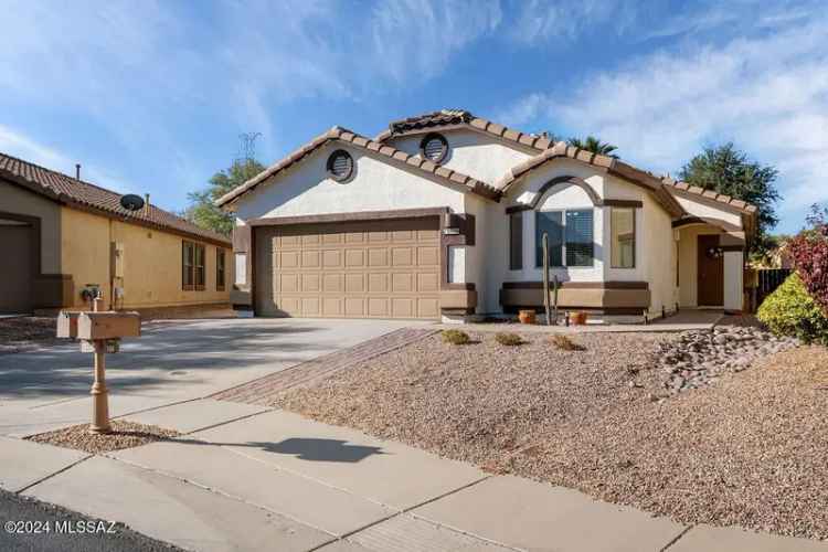 Single-family house For Sale in 13968, South Camino Boton Chico, Sahuarita, Arizona