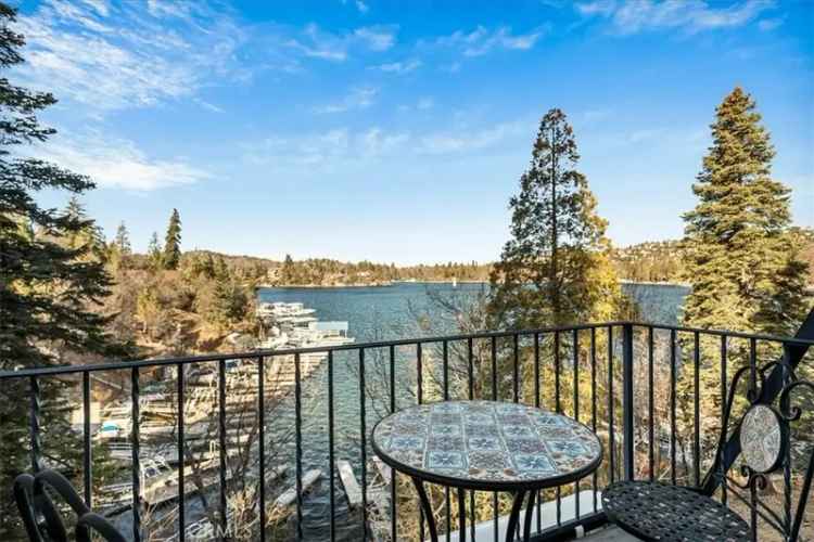 Single-family house For Sale in Lake Arrowhead, California