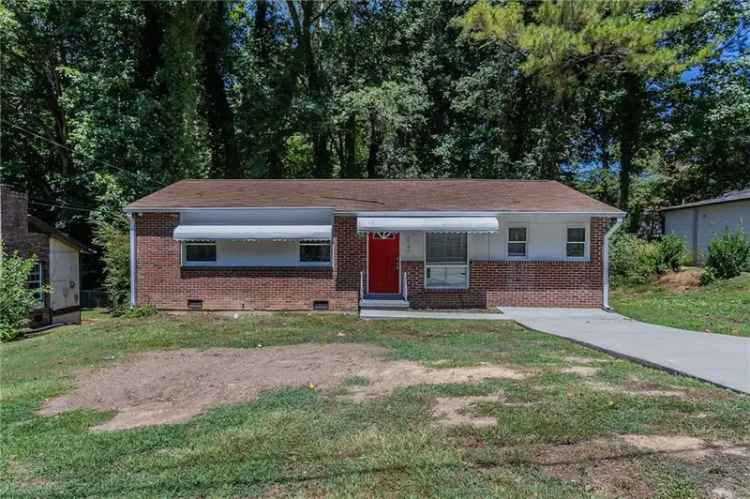 Single-family house For Sale in 2746, Santa Barbara Drive Northwest, Atlanta, Georgia