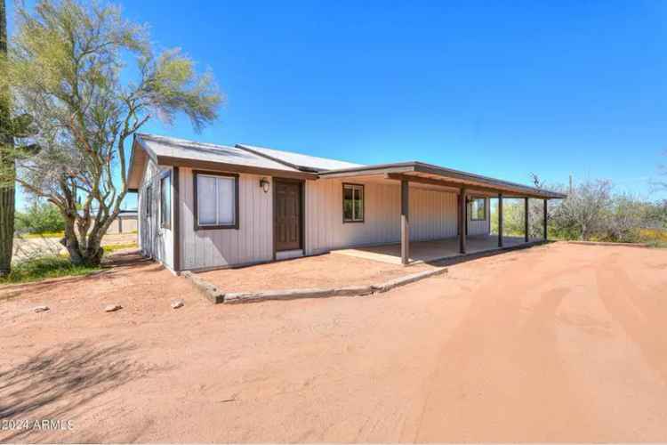 Single-family house For Sale in Cave Creek, Arizona