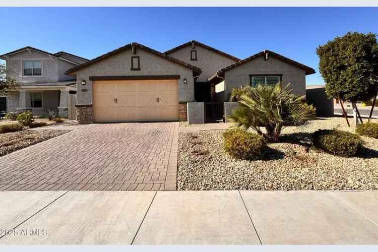 Single-family house For Sale in 2074, North 139th Drive, Goodyear, Arizona