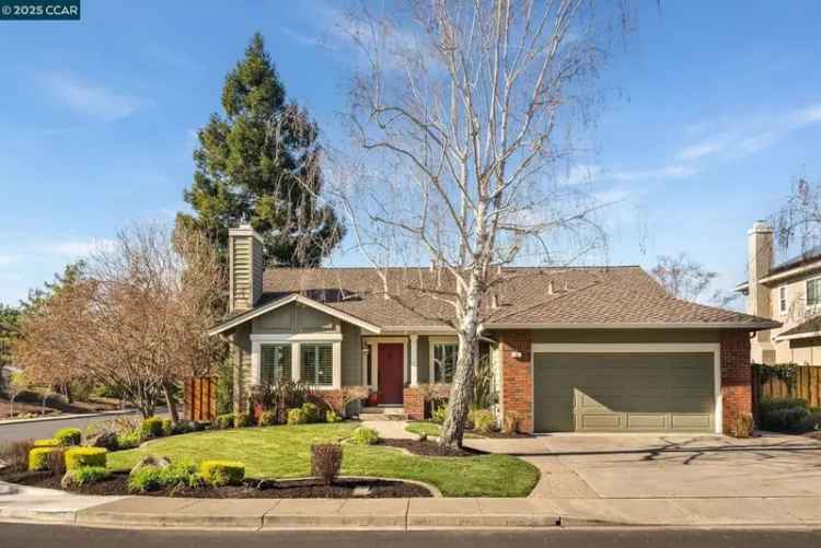 Single-family house For Sale in 5, Carlyle Court, Danville, California