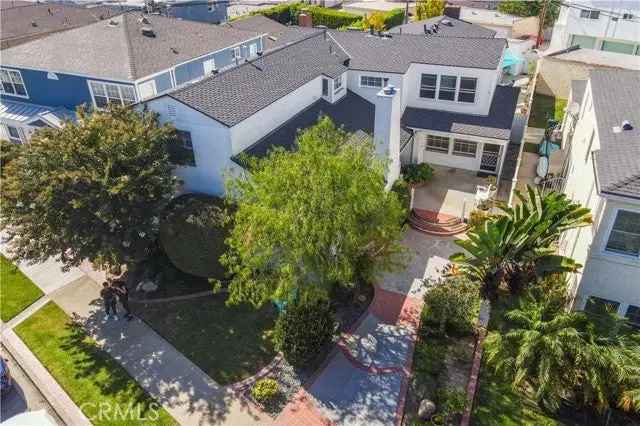 Multi-family house For Sale in 265, Corona Avenue, Long Beach, California