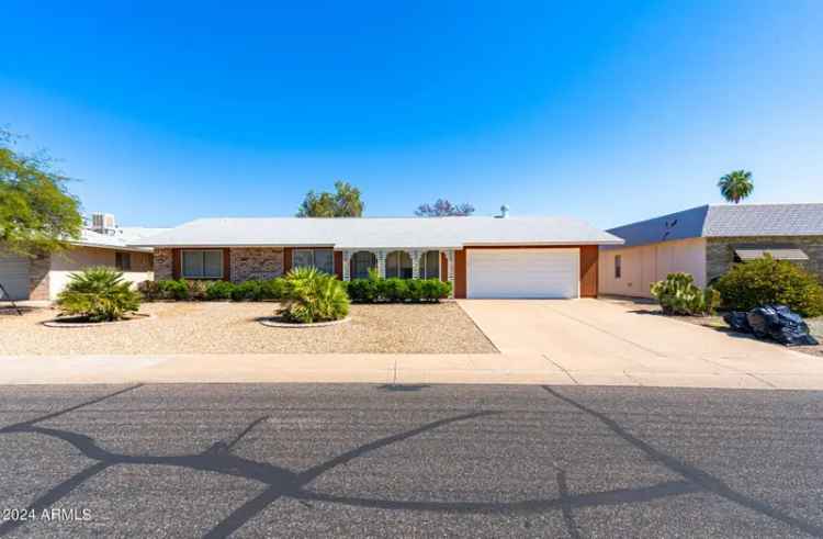 Single-family house For Sale in 19417, North Palo Verde Drive, Sun City, Arizona