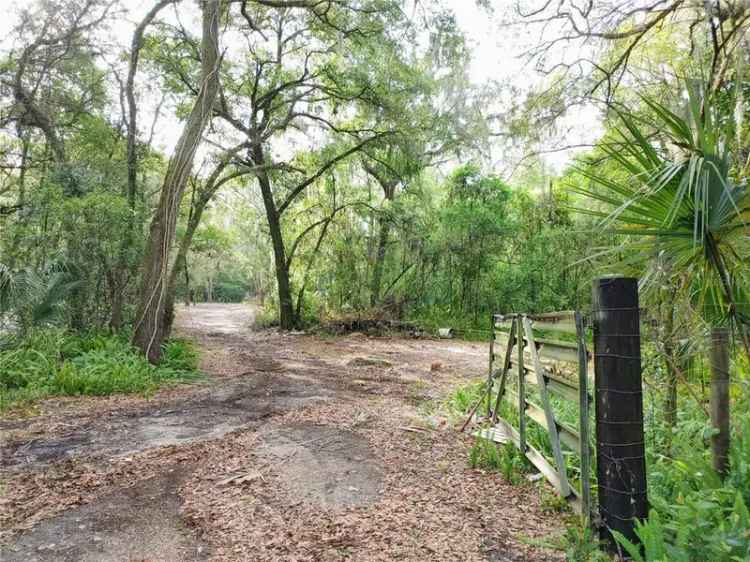 Land For Sale in Tampa, Florida