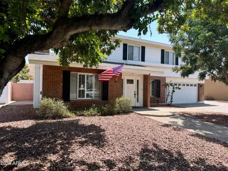 Single-family house For Sale in 8545, East Heatherbrae Drive, Scottsdale, Arizona