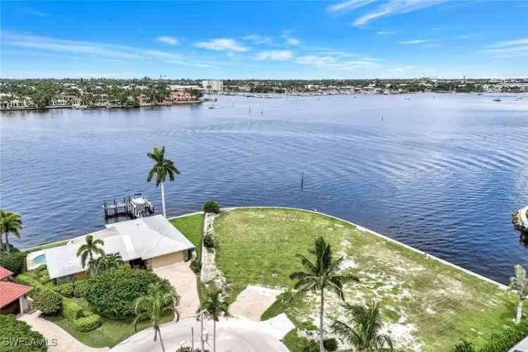 Land For Sale in Naples, Florida