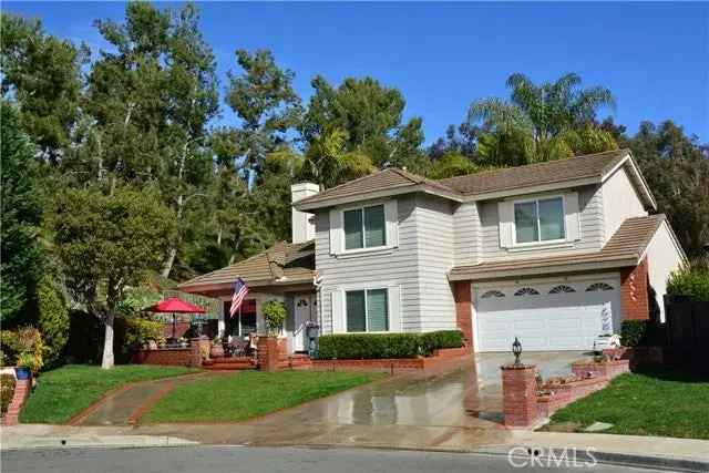 Single-family house For Sale in 10, White Pelican Lane, Aliso Viejo, California