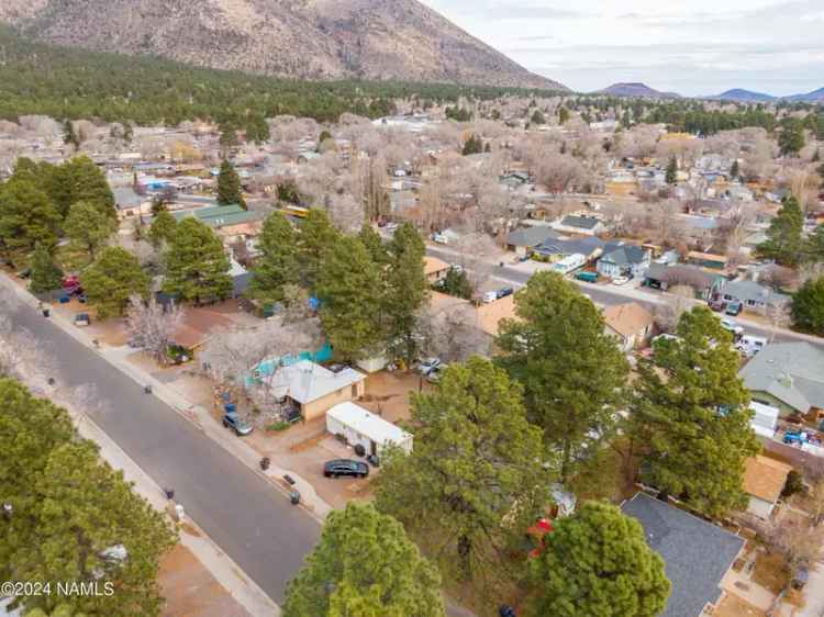 Multi-family house For Sale in 2708, North Center Street, Flagstaff, Arizona