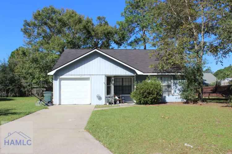 Single-family house For Sale in 625, Oak Street, Hinesville, Georgia