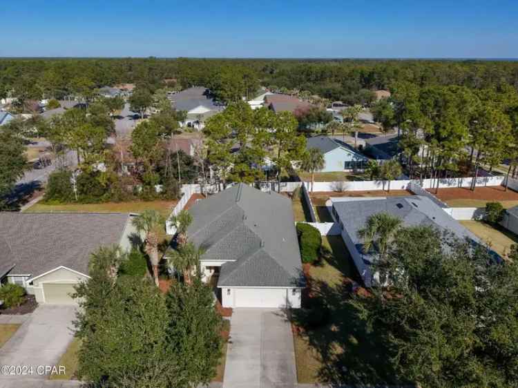 Single-family house For Sale in 104, Middleburg Drive, Panama City Beach, Florida