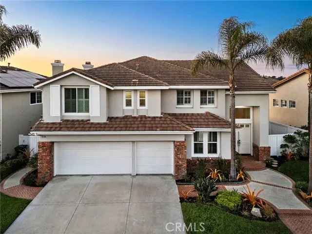 Single-family house For Sale in 2314, Via Zafiro, San Clemente, California